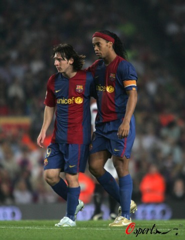 场列入引援 场列入引援