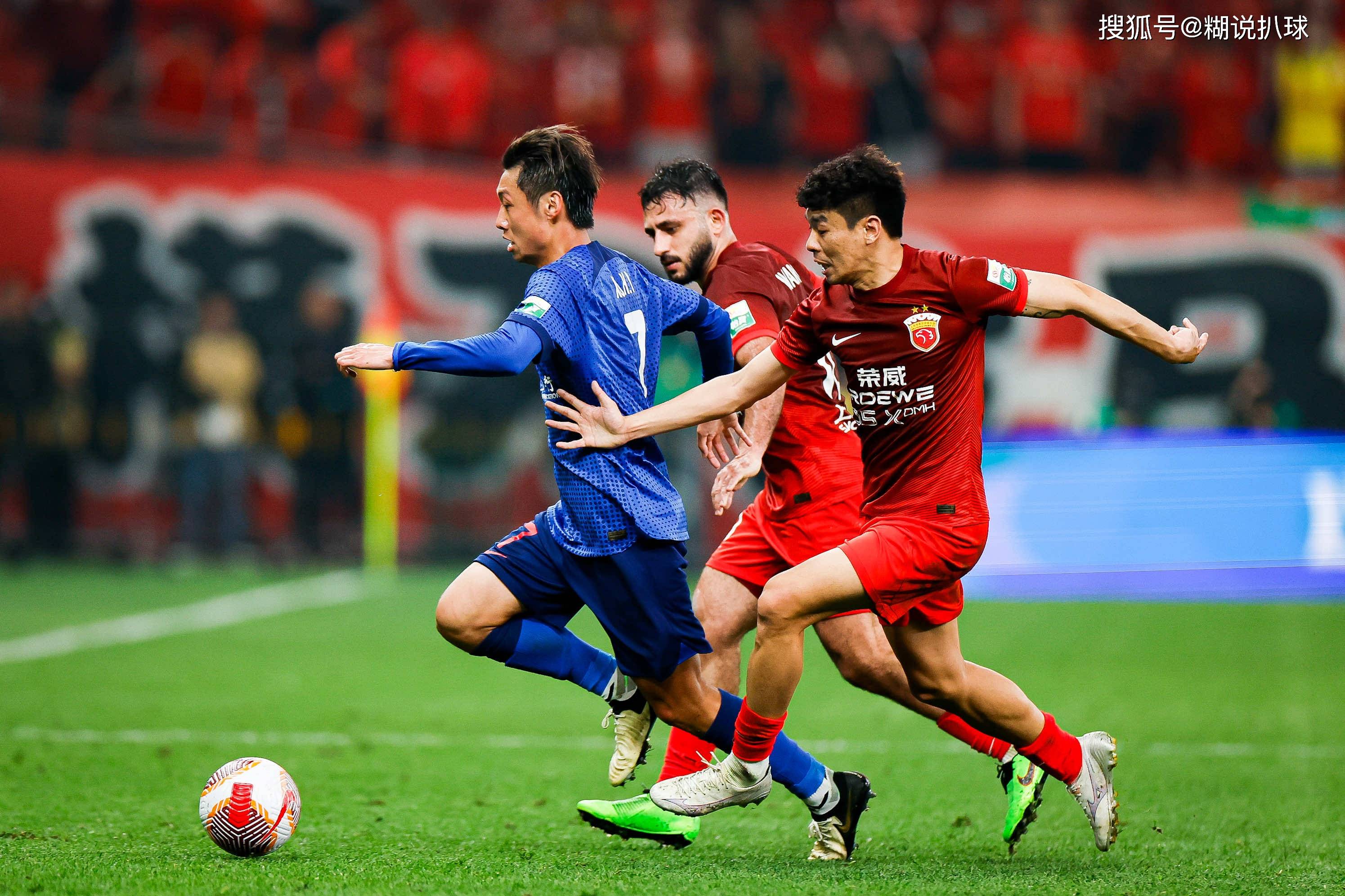 一个名字背 一个名字背